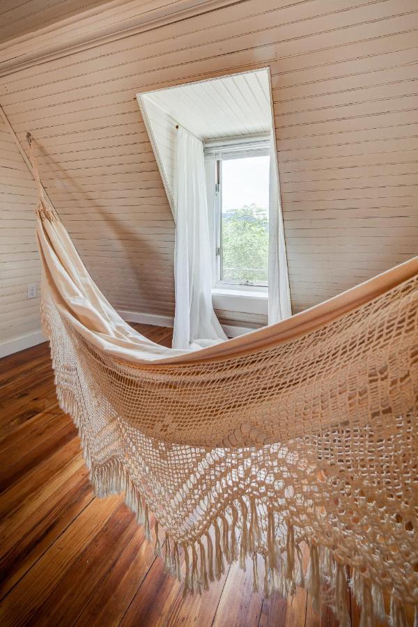 Fairytale Loft Suite 1 Bed, 1 Bath Luxury Apartment In Downtown Belmont Charlottesville Buitenkant foto