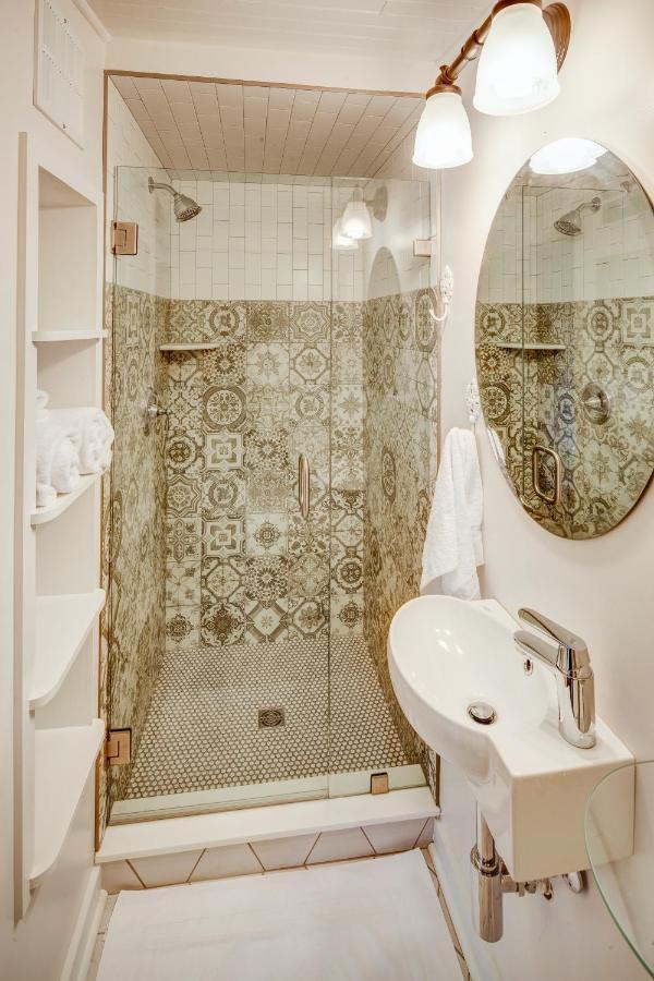 Fairytale Loft Suite 1 Bed, 1 Bath Luxury Apartment In Downtown Belmont Charlottesville Buitenkant foto